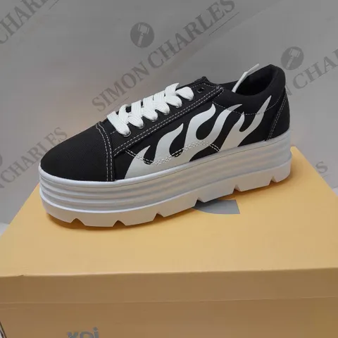 KOI THE FURIES FLAMED CHUNKY BLACK TRAINERS - SIZE 4