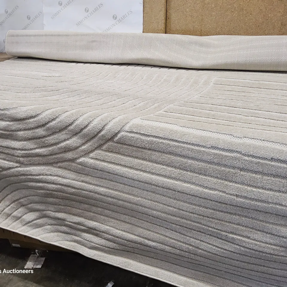 LYNDZEY MACHINE WOVEN BEIGE/CREAM RUG 5'3" × 7'7"