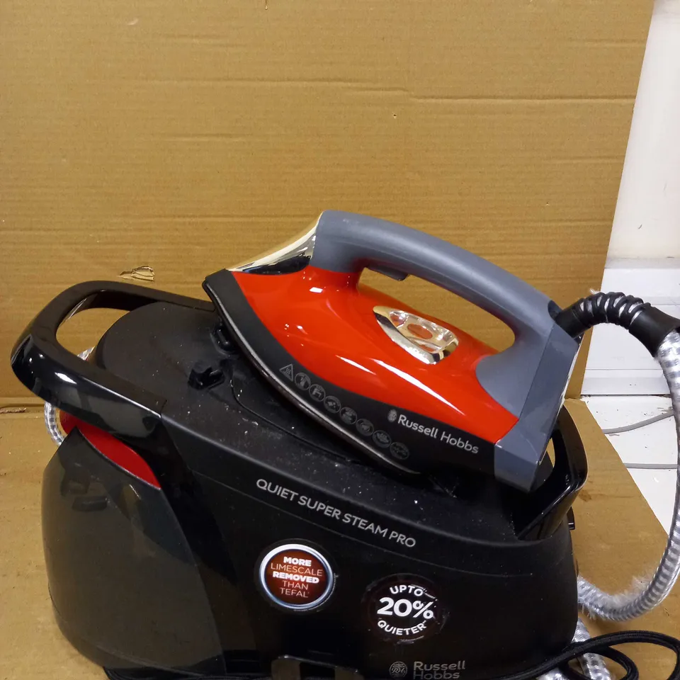RUSSELL HOBBS QUIET SUPER STEAM PRO IRON