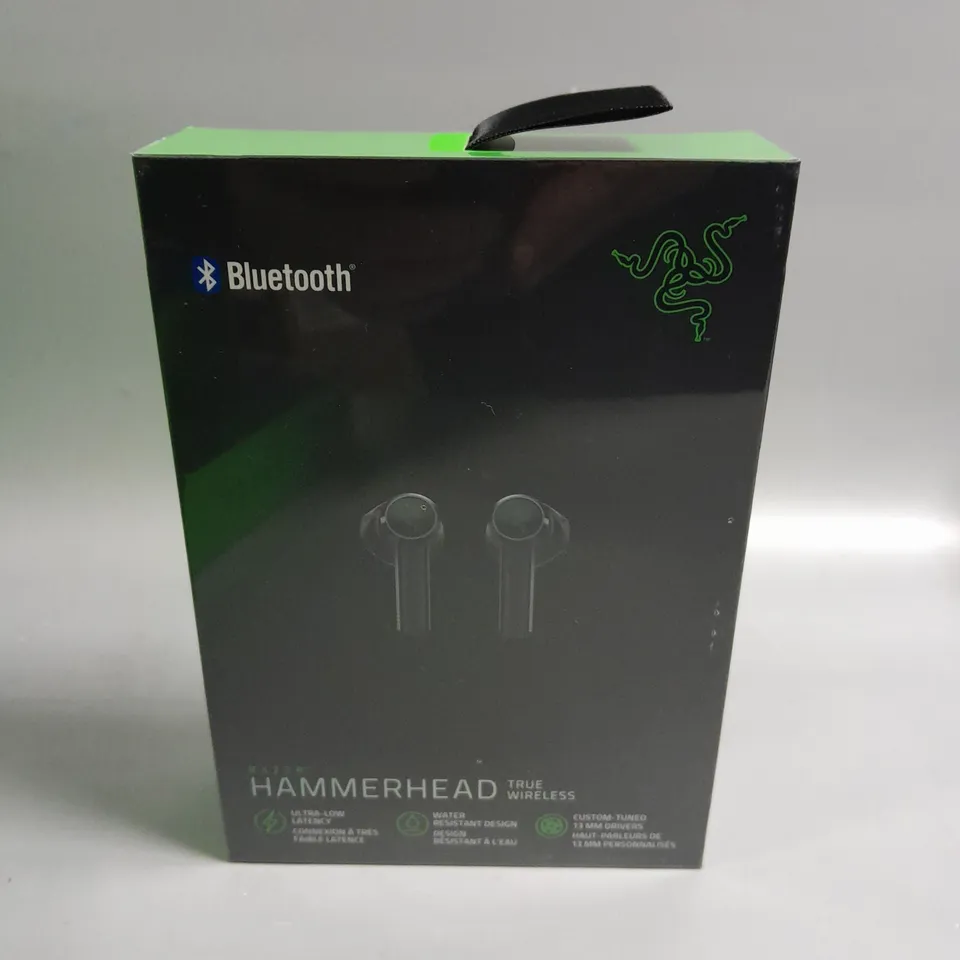 BOXED SEALED RAZER HAMMERHEAD TRUE WIRELESS EARPHONES