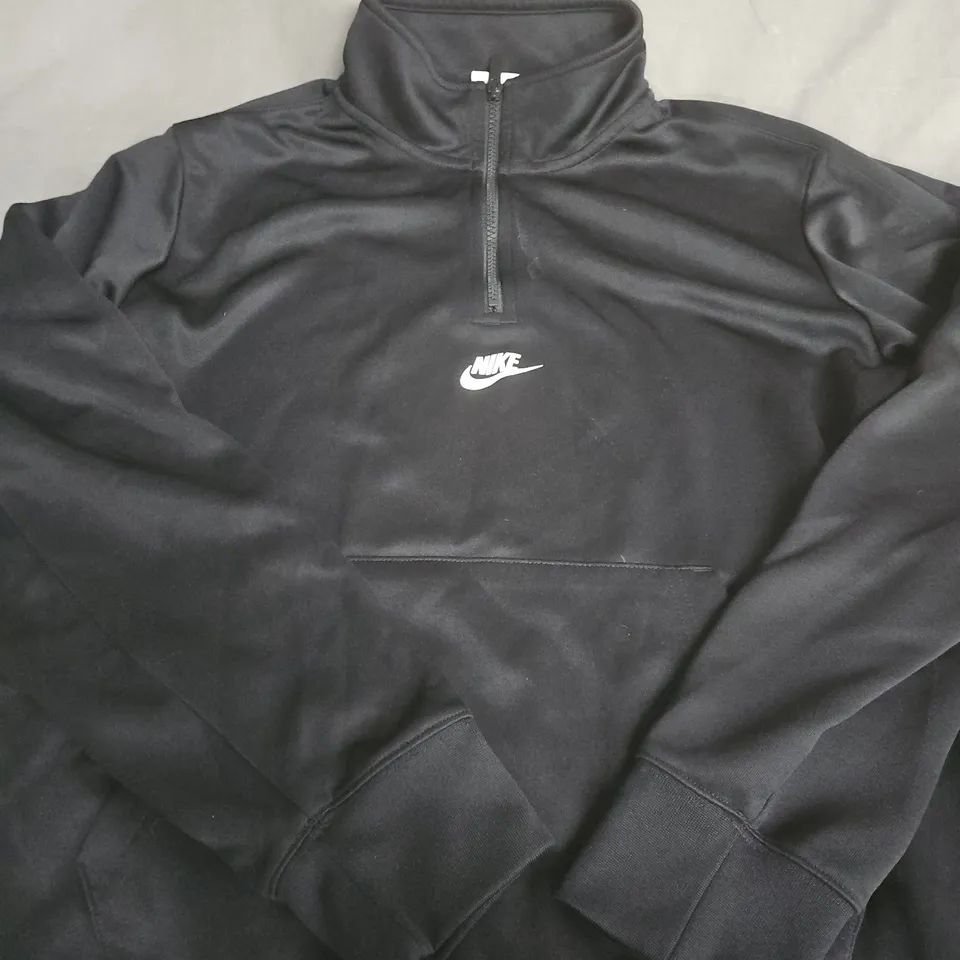 NIKE BLACK HALF-ZIP SWEATSHIRT - SIZE M
