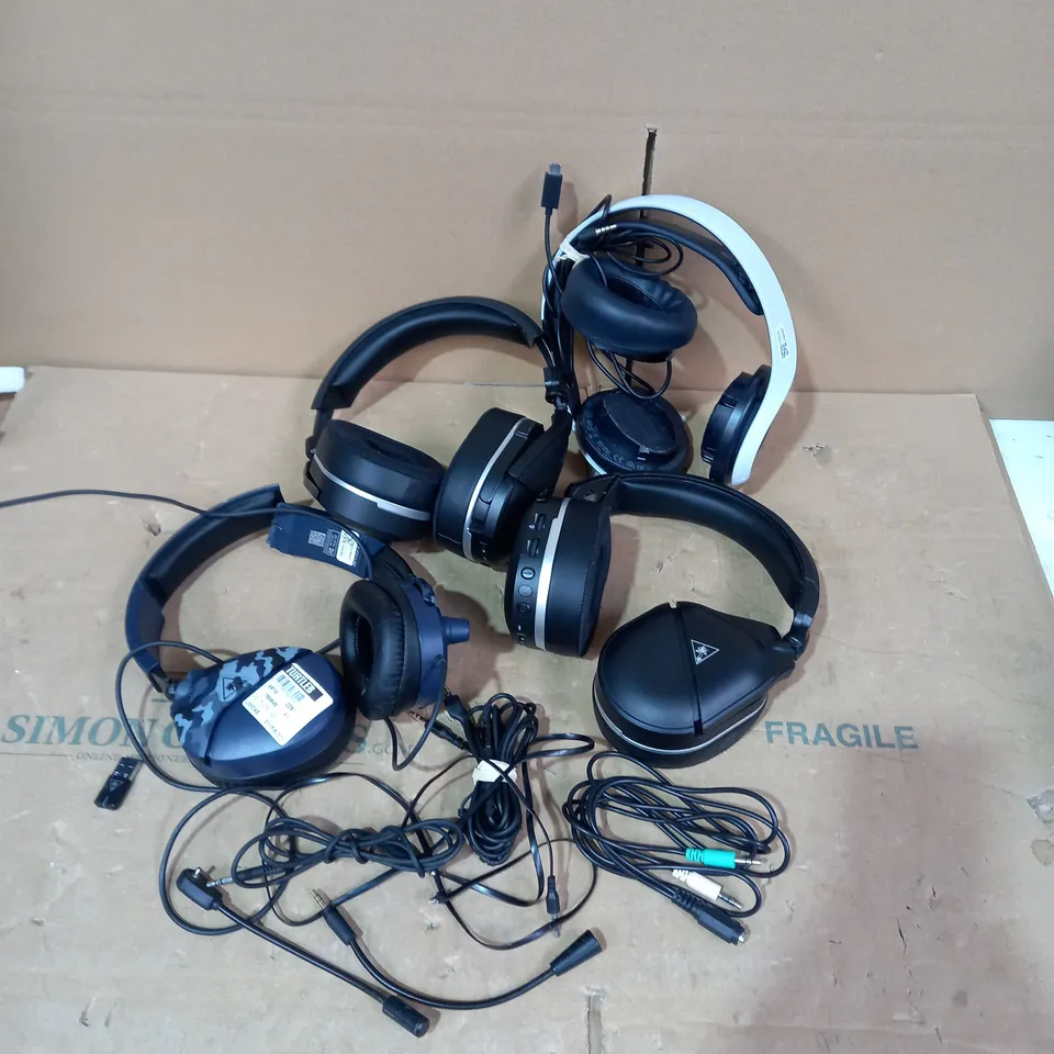 ASSORTED HEADPHONES AND CABLES APPROX. 8 ITEMS