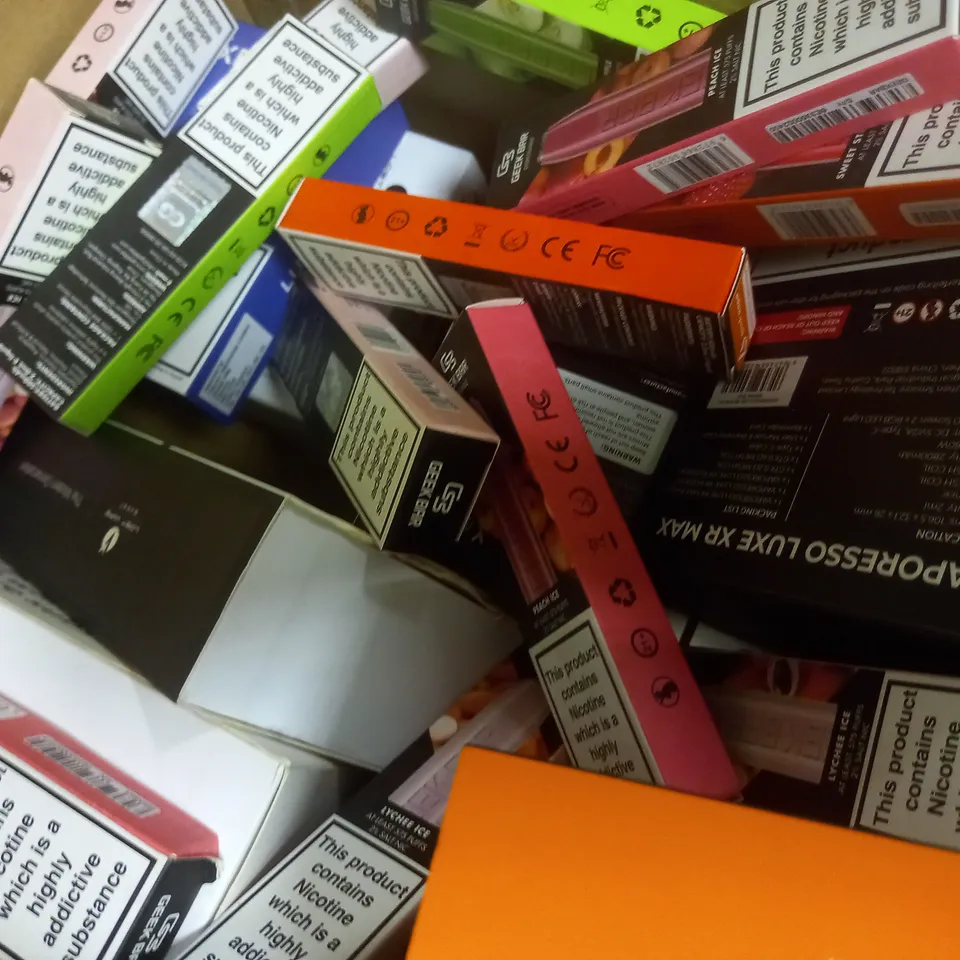 BOX OF APPROX 20 ASSORTED E-CIGARETTES AND DISPOSABLE VAPES	
