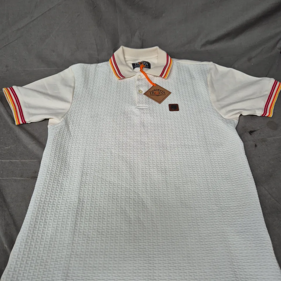 TROJAN WHITE TEXTURED POLO SHIRT – MEN'S M