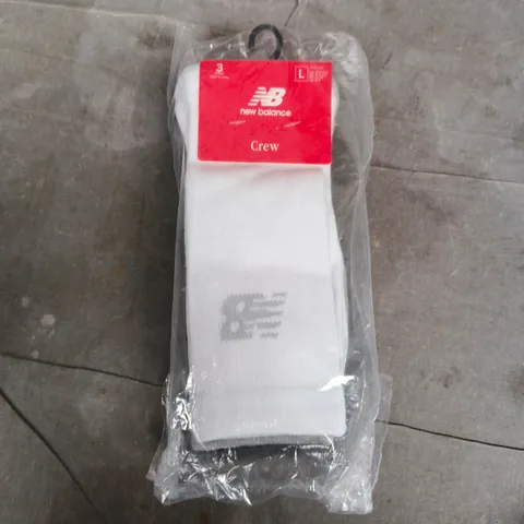 NEW BALANCE 3 PACK OF CREW SOCKS (WHITE/GREY/BLACK) - LARGE