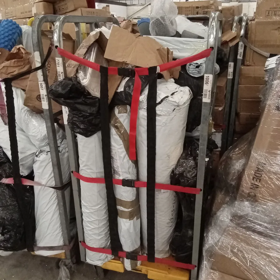 CAGE OF ASSORTED HOUSEHOLD GOODS AND PRODUCTS TO INCLUDE; SPORTS PRODUCTS, CLOTHES HANGERS ETC