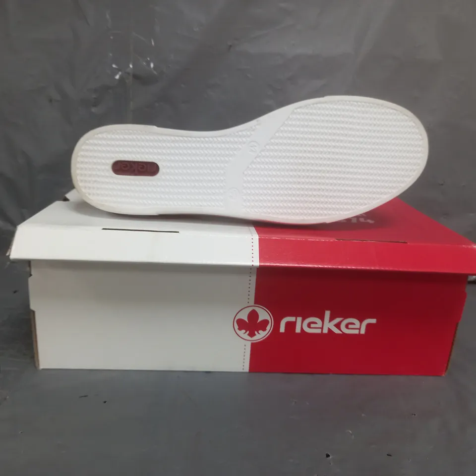 RIEKER PLATFORM TRAINERS APRICOT SIZE 8