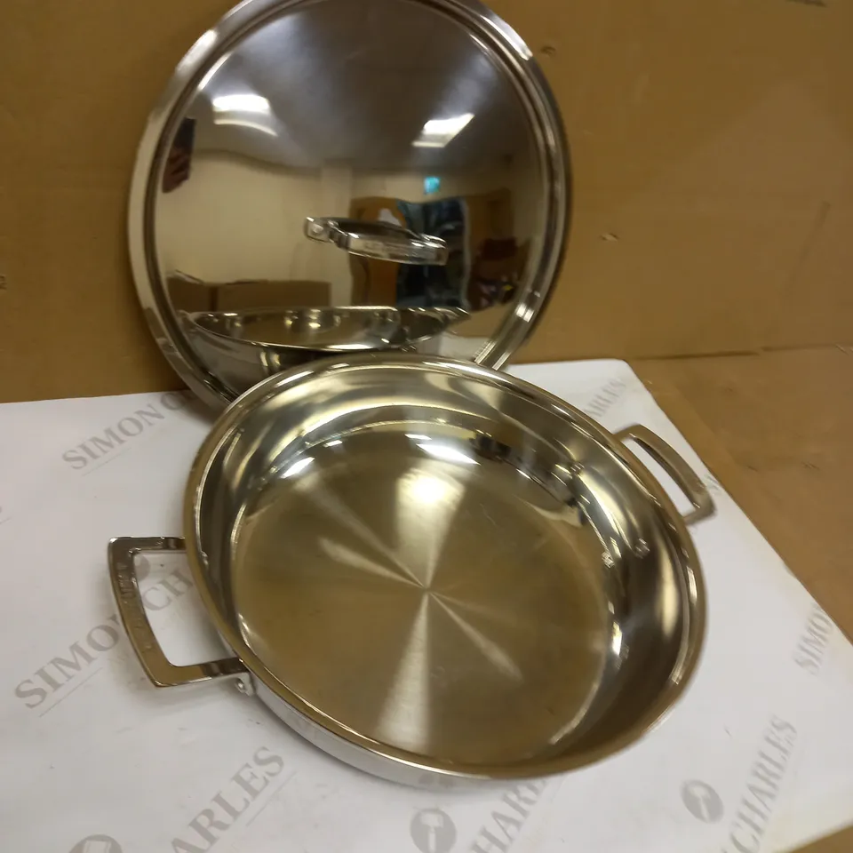 LE CREUSET 962028300 3-PLY STAINLESS STEEL SHALLOW CASSEROLE WITH LID, 30 X 7.5 CM, SILVER