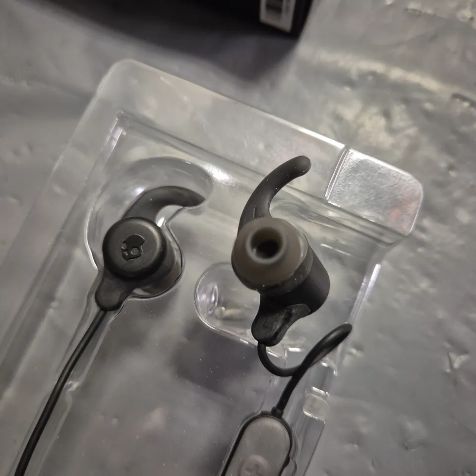 BOXED SKULLCANDY WIRELESS SPORT EARBUDS