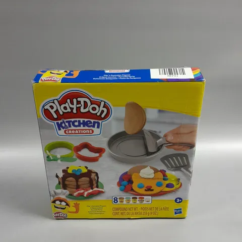 BOXED PLAY-DOH FLIP N PANCAKES PLAYSET