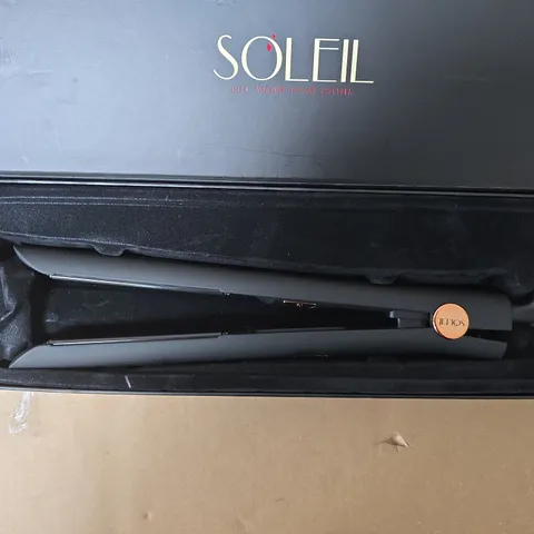 SOLEIL IR+ INFRARED FLAT IRON – BLACK
