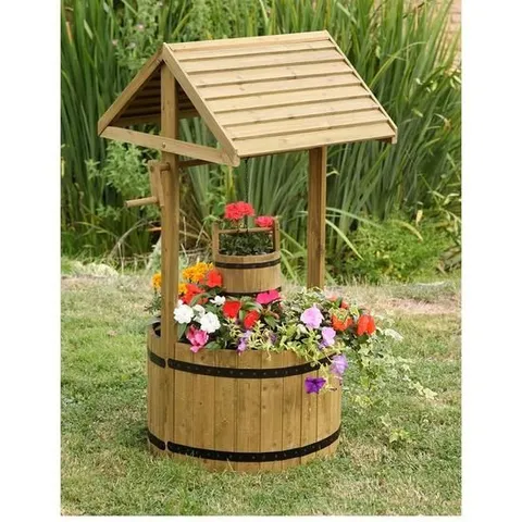 LARGE WISHING WELL GARDEN ORNAMENT