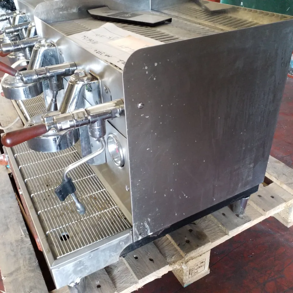 ELEKTRA BARISTA 2 STATION COFFEE MACHINE 