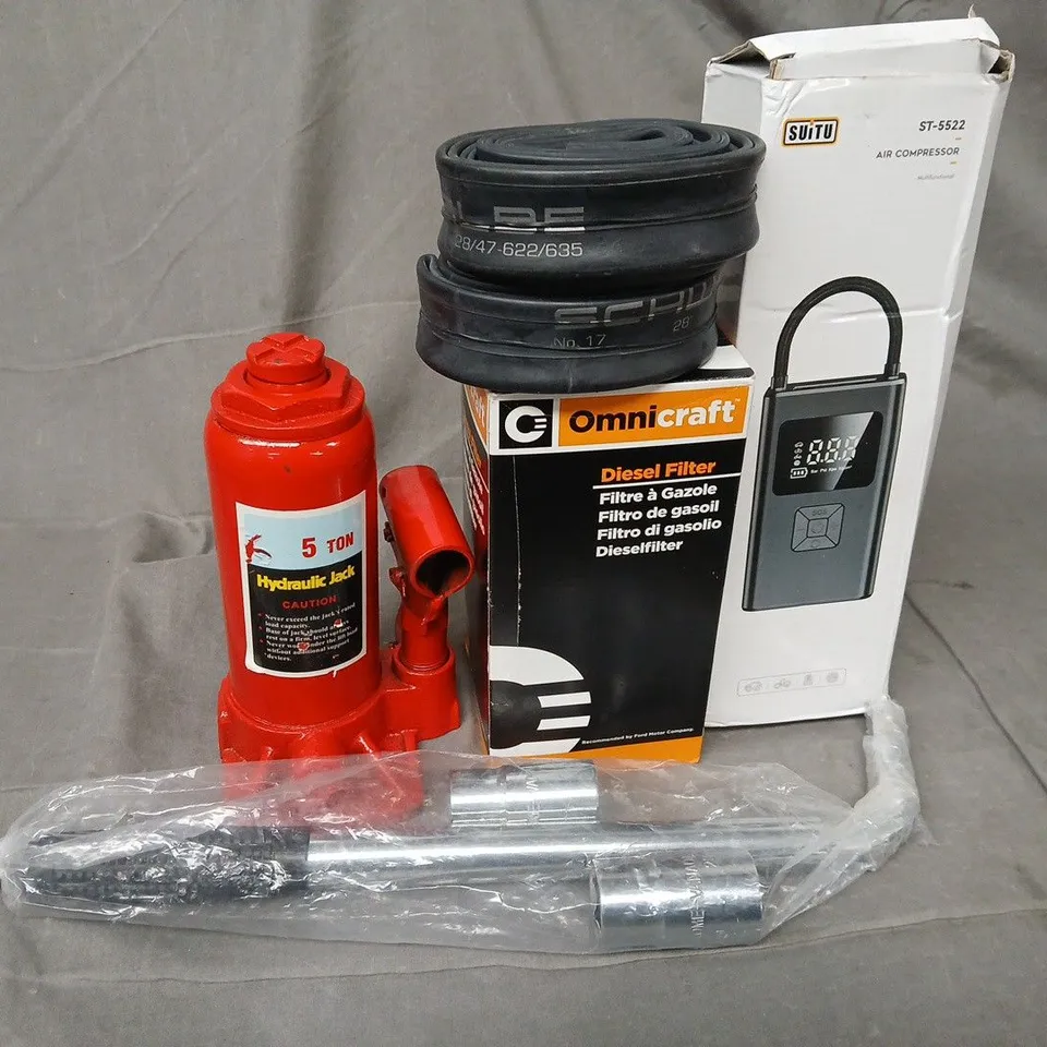 APPROXIMATELY 8 ASSORTED VEHICLE PARTS & ACCES'SORIES TO INCLUDE OMNICRAFTS DIESEL FILTER, 5 TON HYDRAULIC JACK, AIR COMPRESSOR, ETC - COLLECTION ONLY