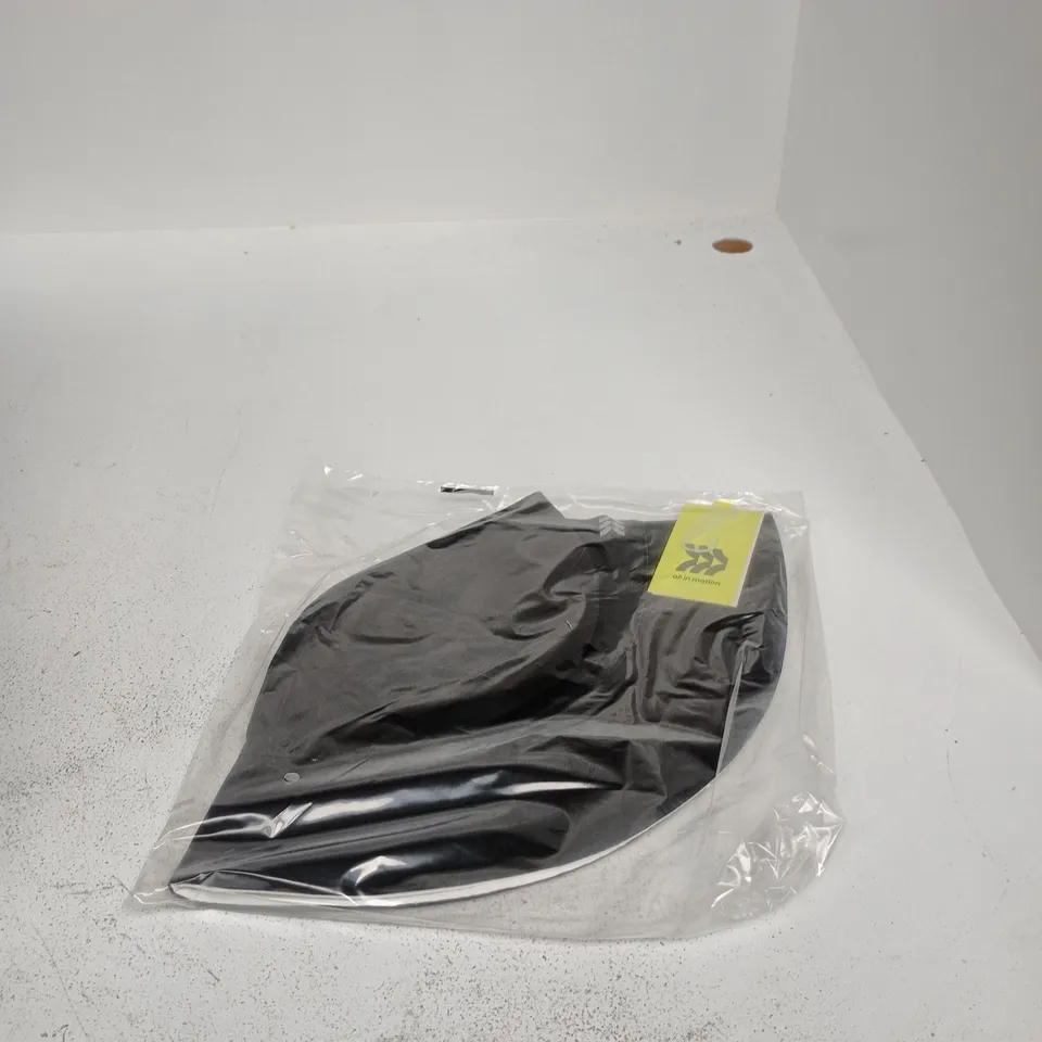 BOX OF APPROXIMATELY 20 ALL IN MOTION REVERSIBLE BUCKET HATS - S/M