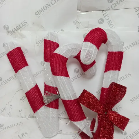 CANDY CANES OUTDOOR LIGHT
