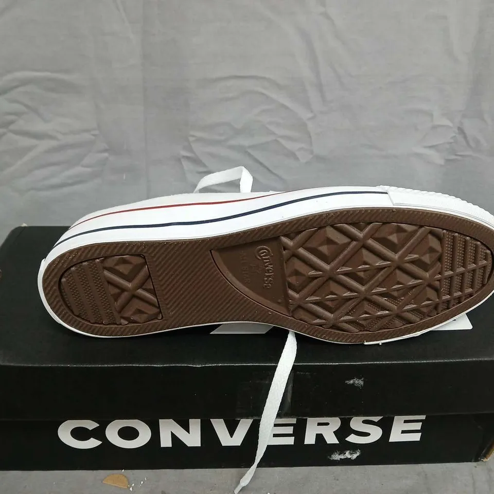 BOXED CONVERSE WIDE OX TRAINERS – WHITE, UK SIZE 6.5