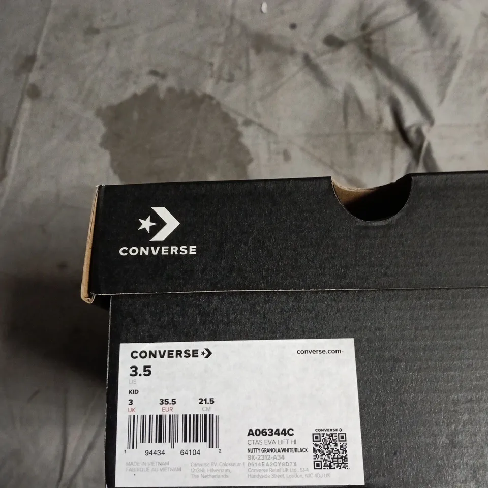 CONVERSE CHUCK TAYLOR ALL STAR HI-TOP SNEAKERS – BEIGE/TAN – UK 3 (US 3.5)