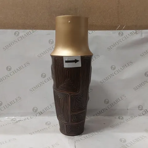 BOXED ABINESH POLYRESIN TABLE VASE