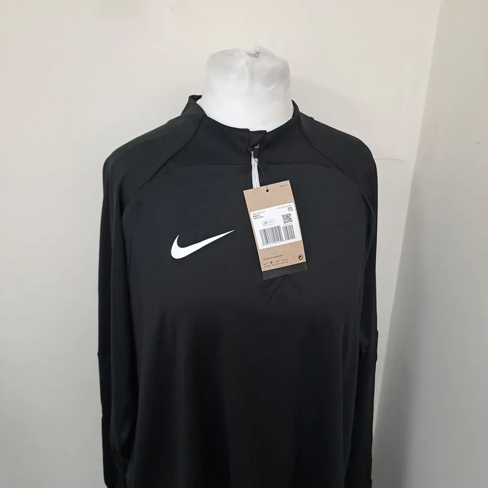 NIKE 1/4 ZIP FLEX T-SHIRT SIZE XXL