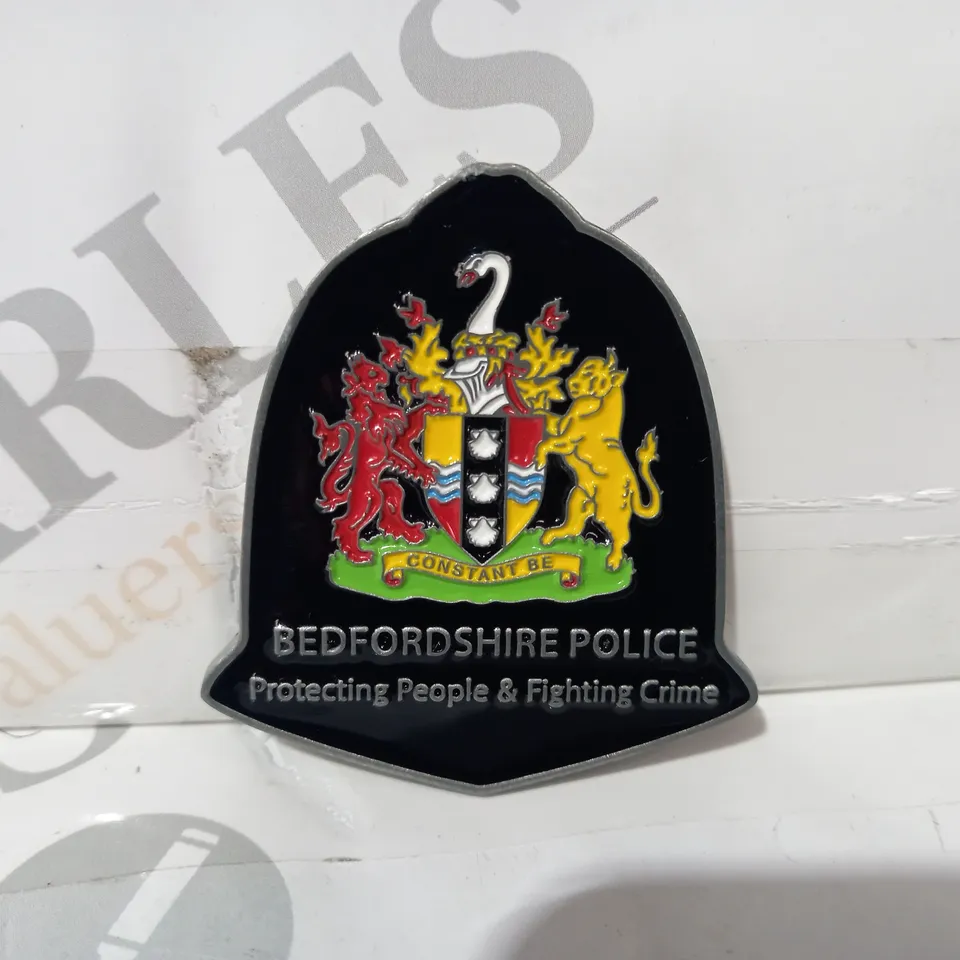 BEDFORDSHIRE POLICE COLLECTIBLE COMMEMORATIVE COIN