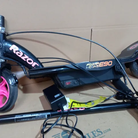 RAZOR POWERCORE E90 SCOOTER