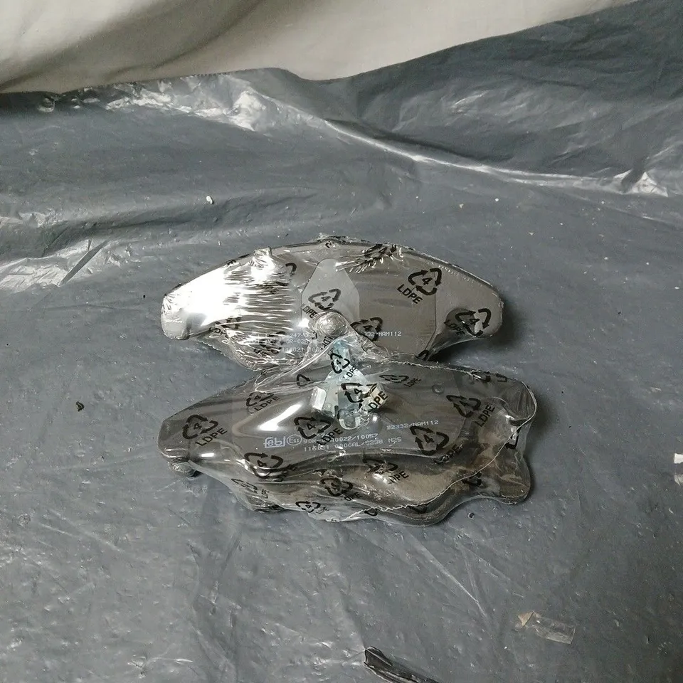 FEBI BILSTEIN BRAKE PAD SET TO FIT VW AUDI BOXED