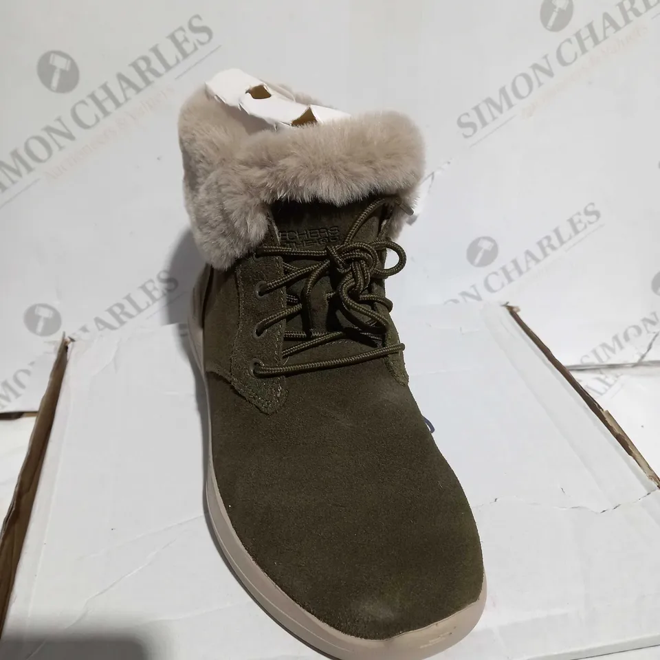 BOXED SKECHERS GO WALK STABILITY SUEDE BOOTS, OLIVE - SIZE 5 