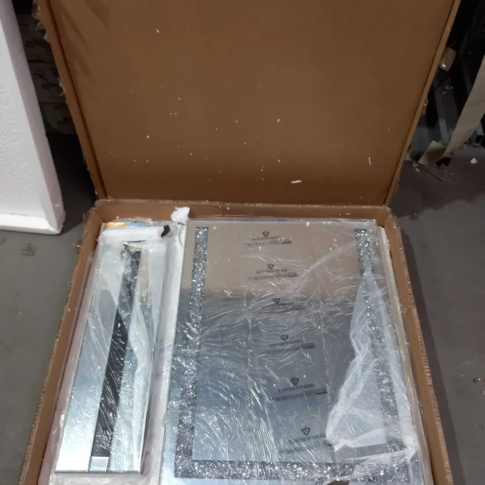 OUTLET JM BY JULIEN MACDONALD LARGE CRYSTAL LIGHT UP TABLE MIRROR COLLECTION ONLY