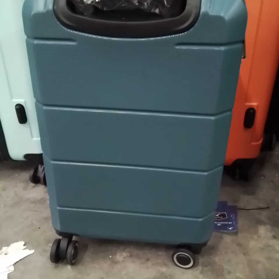 LUGG TRAVEL SUITCASE 