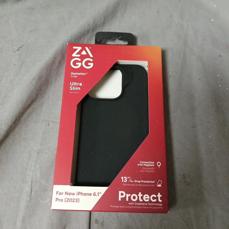 BOX OF APPROXIMATELY 70 ZAGG MANHATTAN SNAP ULTRA SLIM CASE FOR IPHONE 15 PRO 6.1IN – RED PACKAGING
