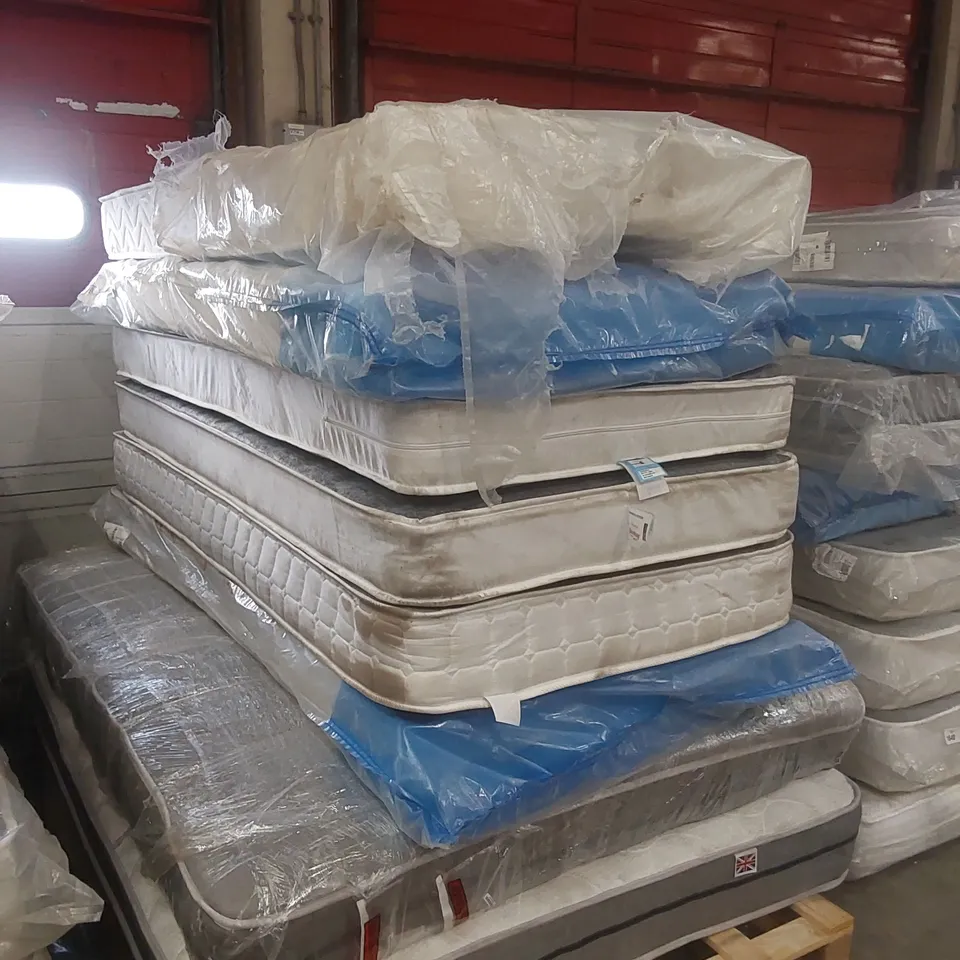 PALLET CONTAINING 8x ASSORTED UNBAGGED MATTRESSES 