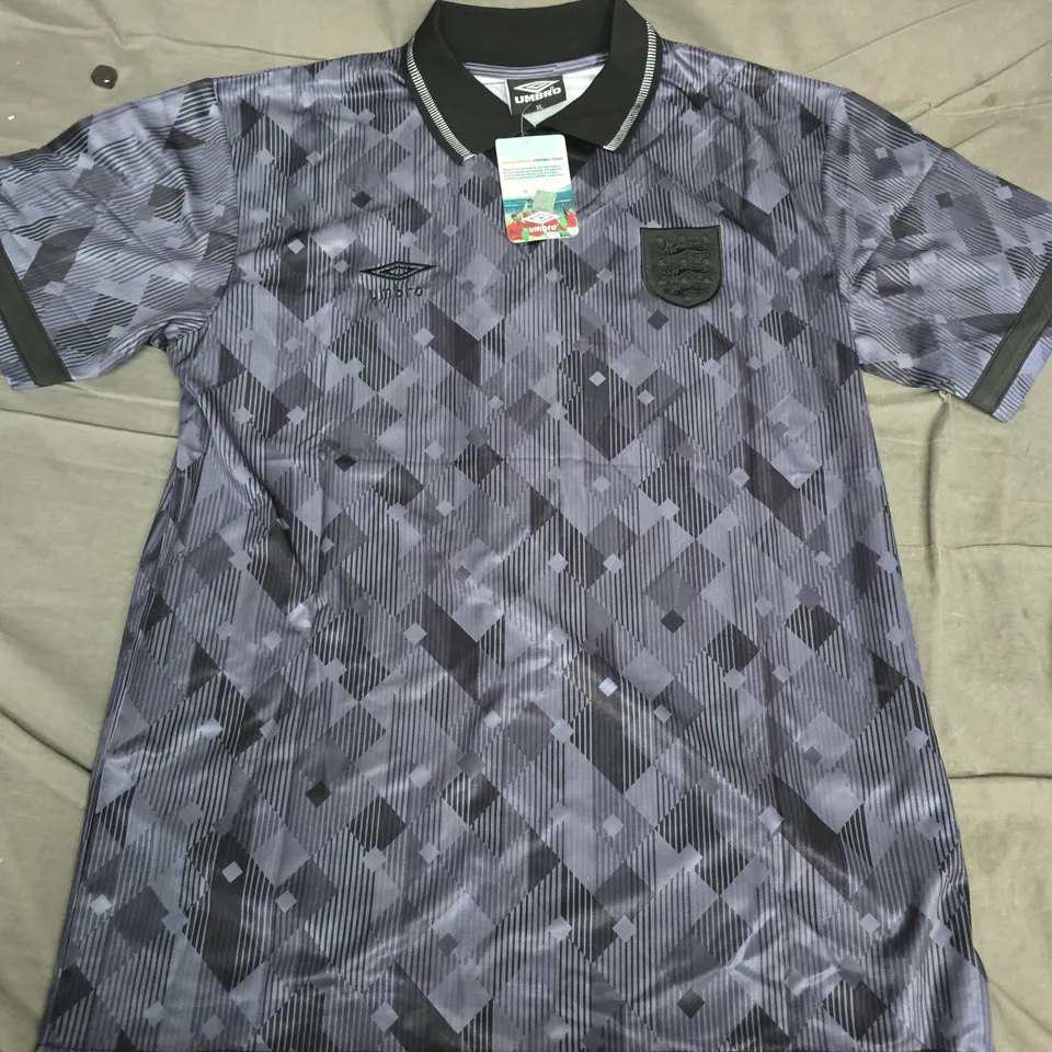 UMBRO ENGLAND FOOTBALL SHIRT XL – PURPLE GEOMETRIC PATTERN, LIMITED EDITION, PERSONALISED 'OLUWATOBI' ON BACK
