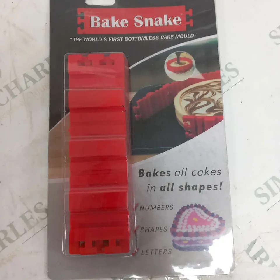 APPROXIMATELY 39 BAKE SNAKES