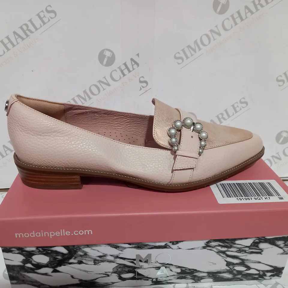 MODA IN PELLE EMBERLY PINK SUEDE - UK SIZE 7