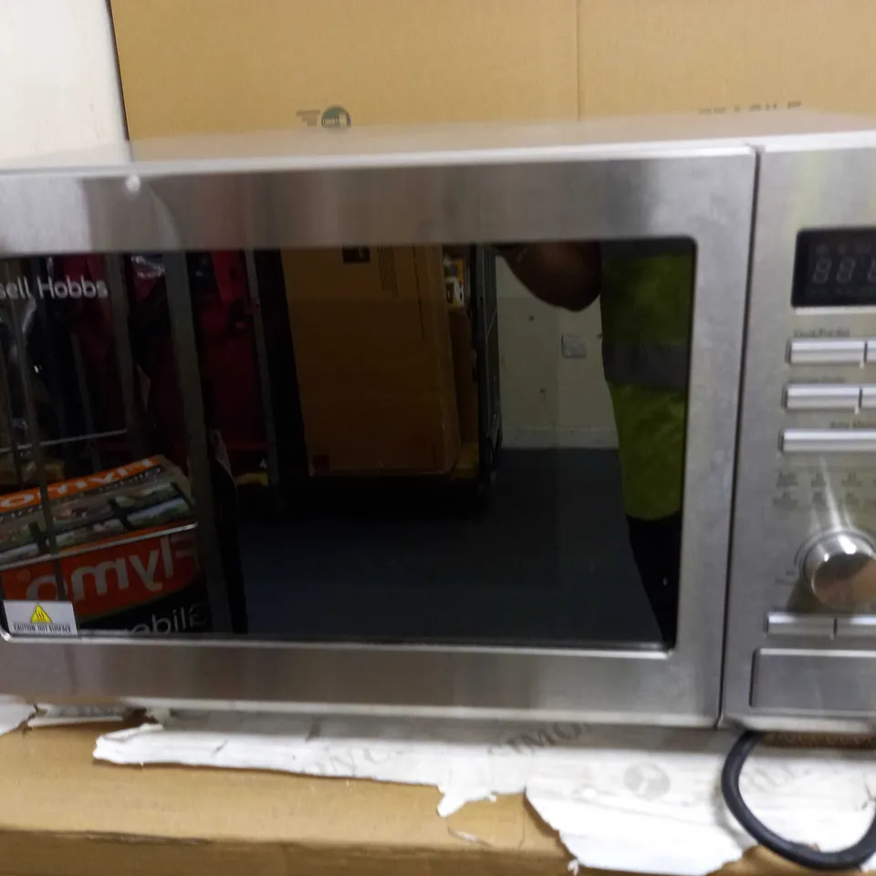 RUSSELL HOBBS MICROWAVE 900W - SILVER