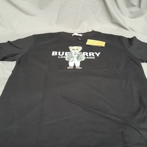 BLACK BURBERRY LONDON TEDDY TEE SIZE XL