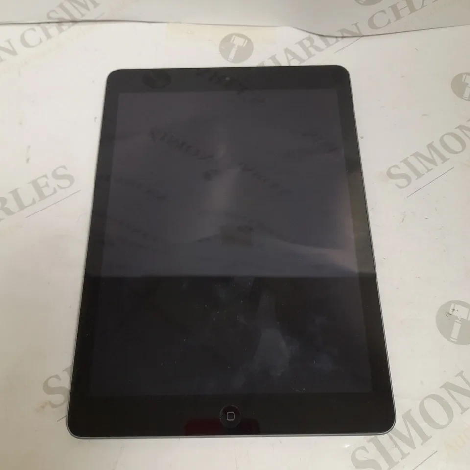 APPLE IPAD AIR A1475