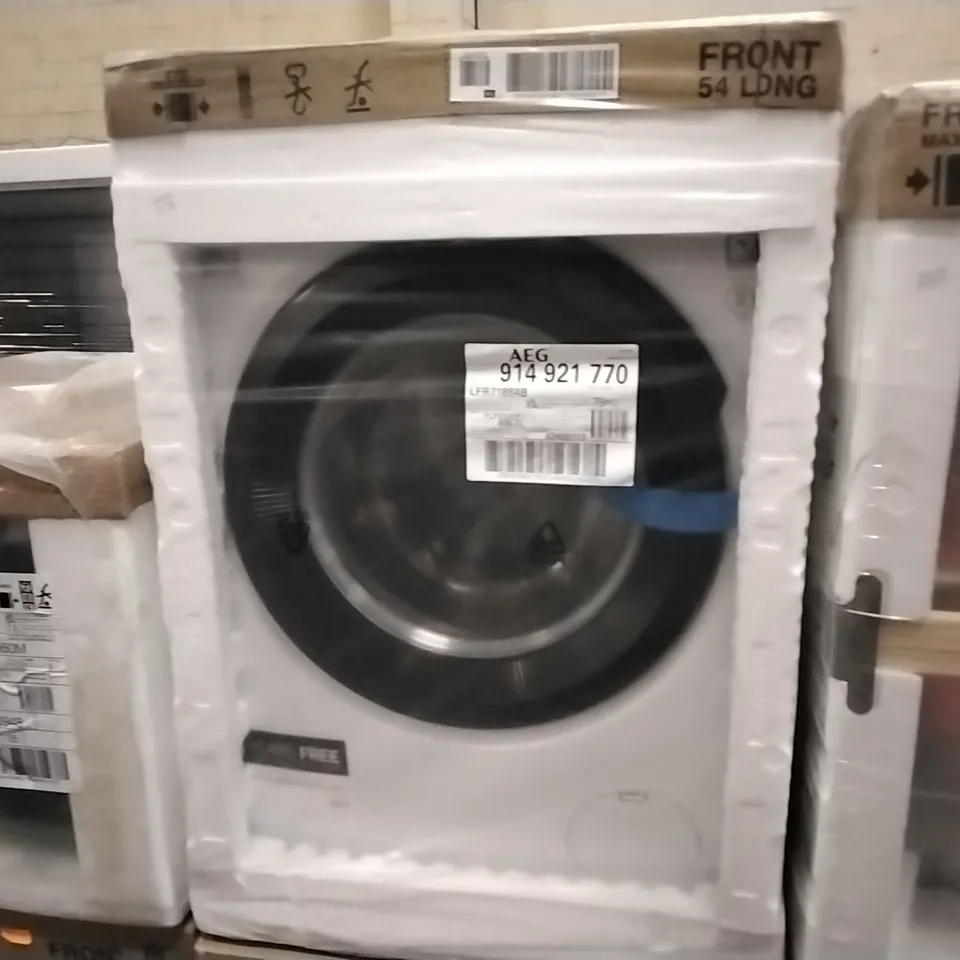 AEG 7000 SERIES PRO STEAM 8Kg WASHING MACHINE WHITE Model LFR71864B RRP £709