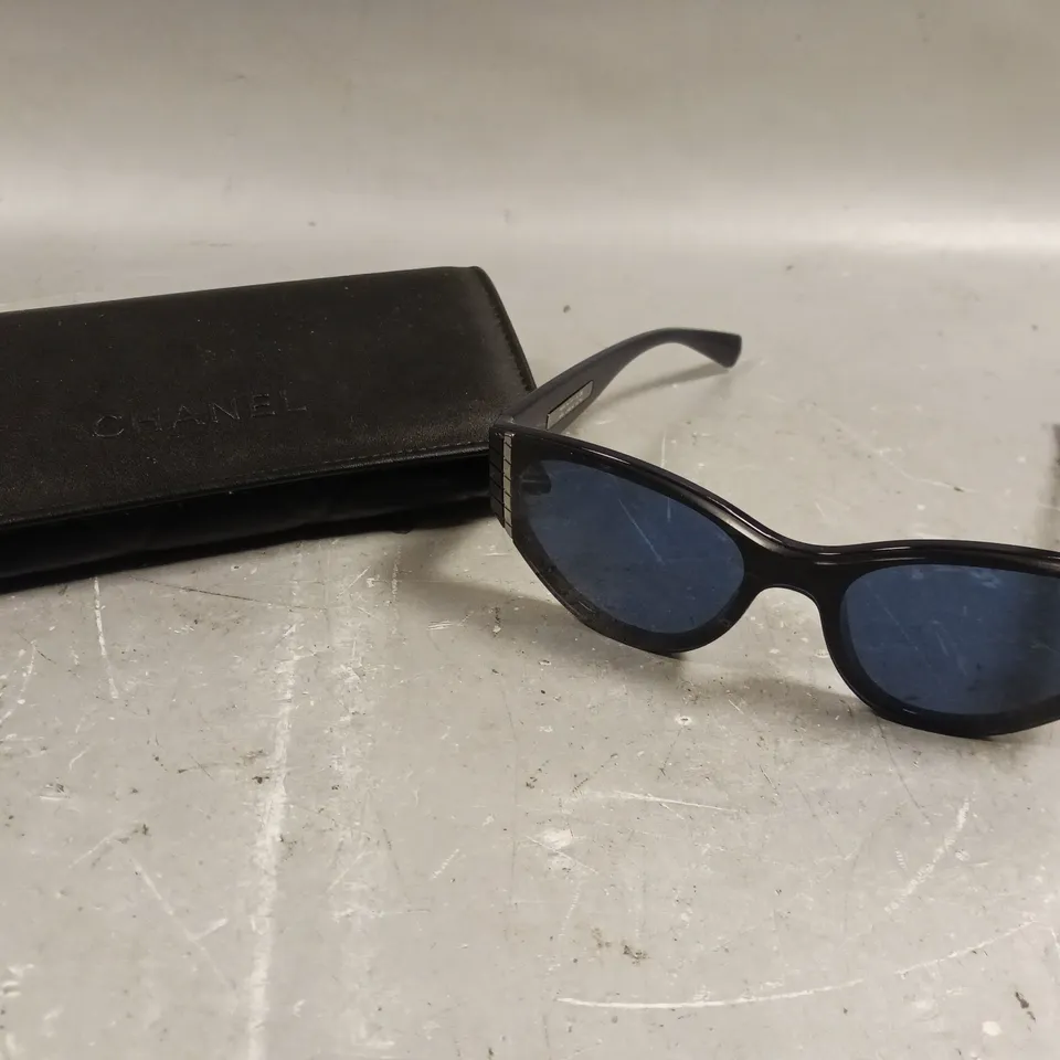 CHANEL 6054 NAVY FRAME SUNGLASSES 