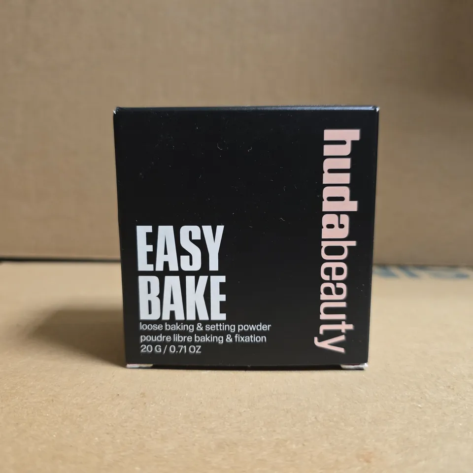 BOXED HUDABEAUTY EASY BAKE LOOSE BAKING & SETTING POWDER – 20G