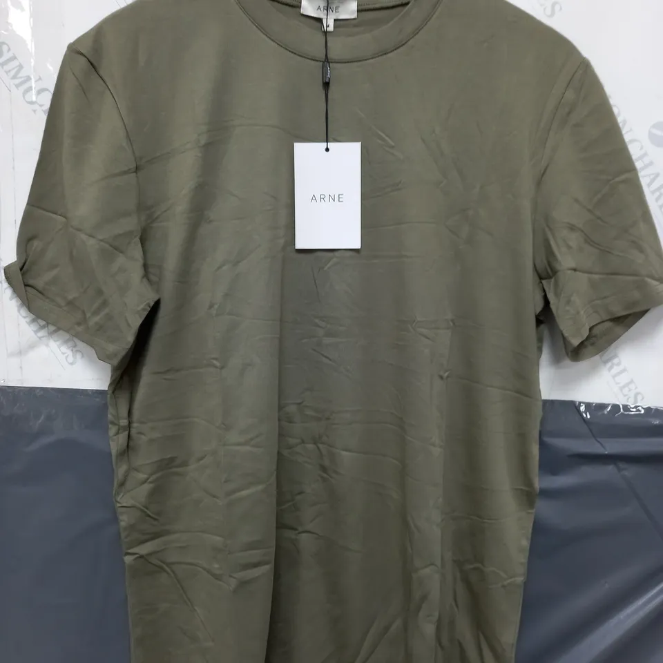 ARNE STRETCH COTTON MODAL T-SHIRT IN SAGE - MEDIUM
