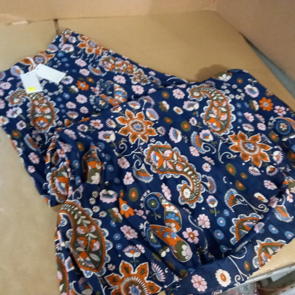 BODEN PLEATED LONGLINE SKIRT - UK 10