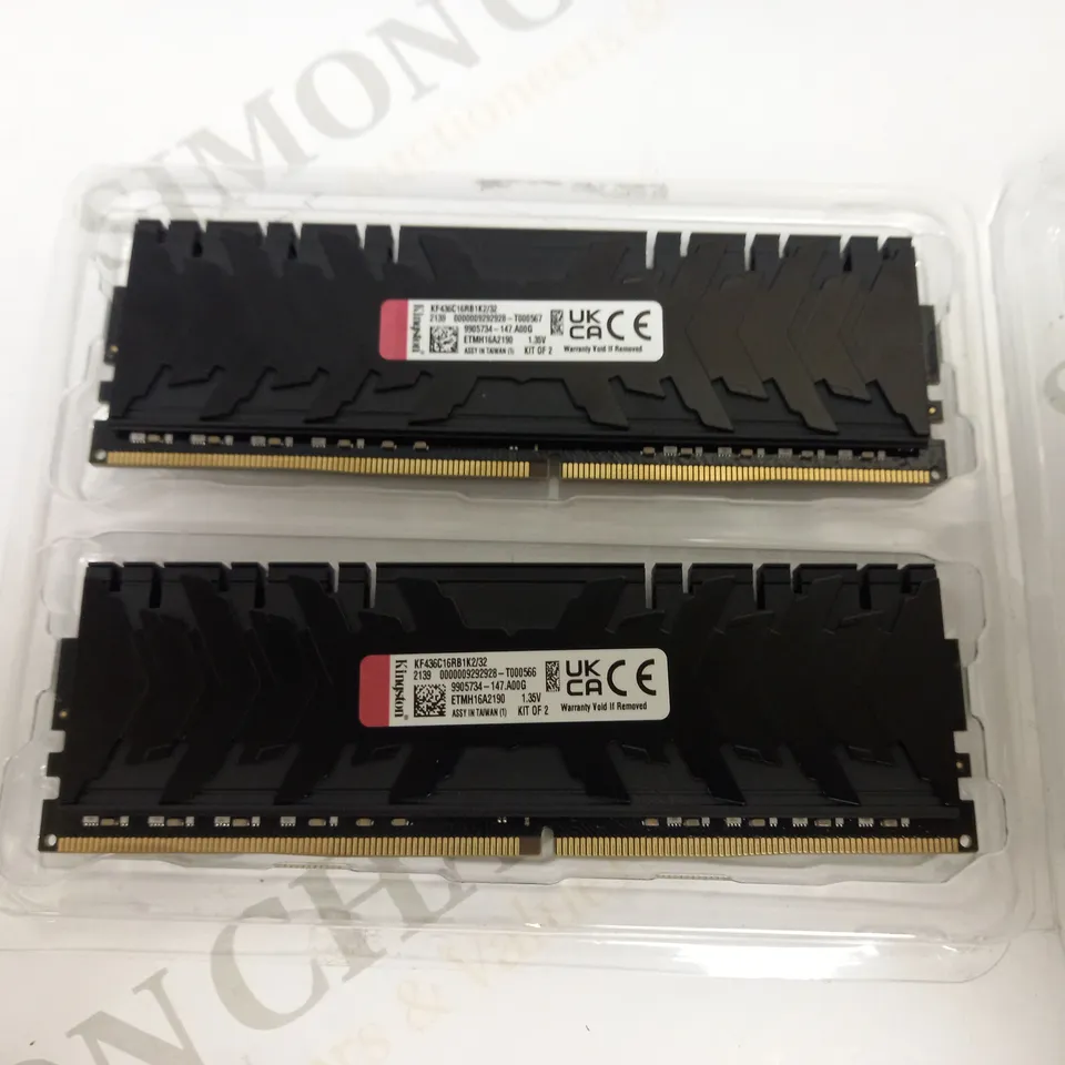 RENEGADE KINGSTON FURY DDR4 RAM STICK - CAPACITY UNKNOWN 