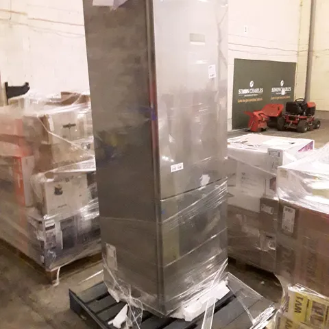 BOSCH SERIE 4 FREESTANDING FRIDGE FREEZER STAINLESS STEEL - UNPROCESSED RAW RETURNS