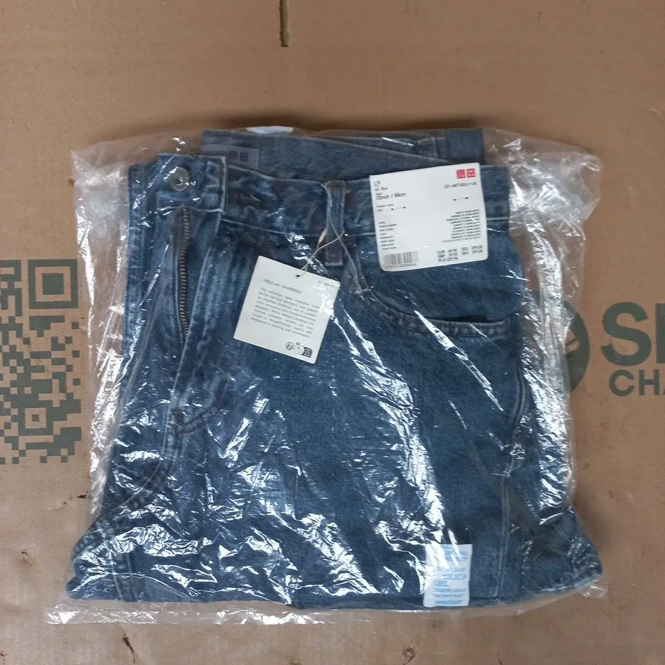 BAGGED UNIQLO STRAIGHT JEANS IN BLUE SIZE 33