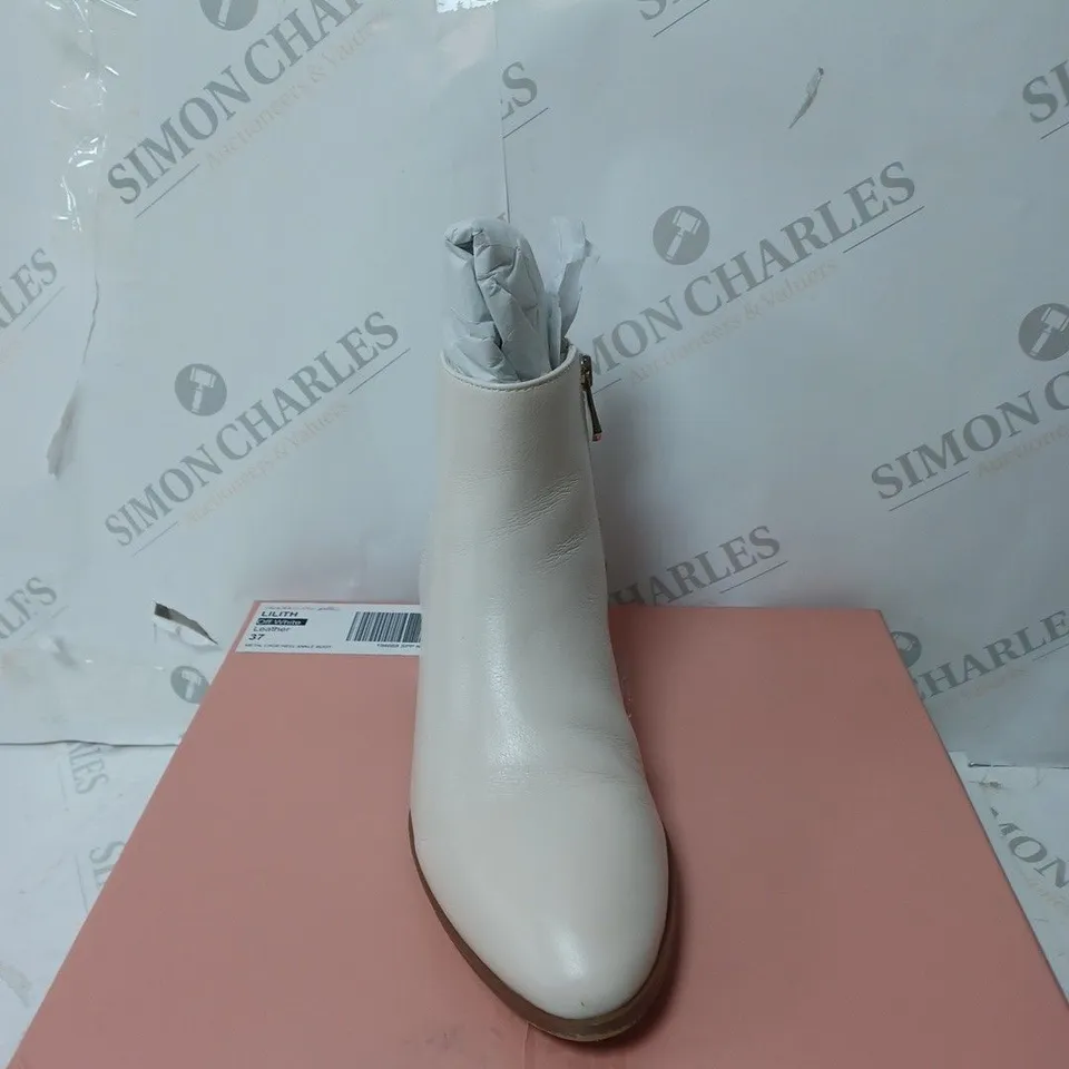 MODA IN PELLE LILITH OFF WHITE LEATHER SIZE 4 - BOXED 
