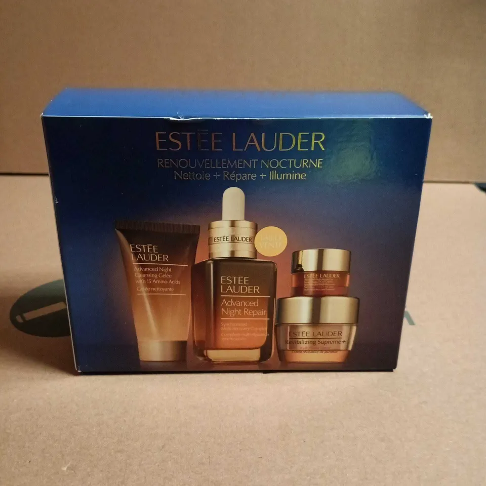 Estée Lauder Skincare Gift Set – Advanced Night Repair & Revitalizing Supreme+ (Boxed)