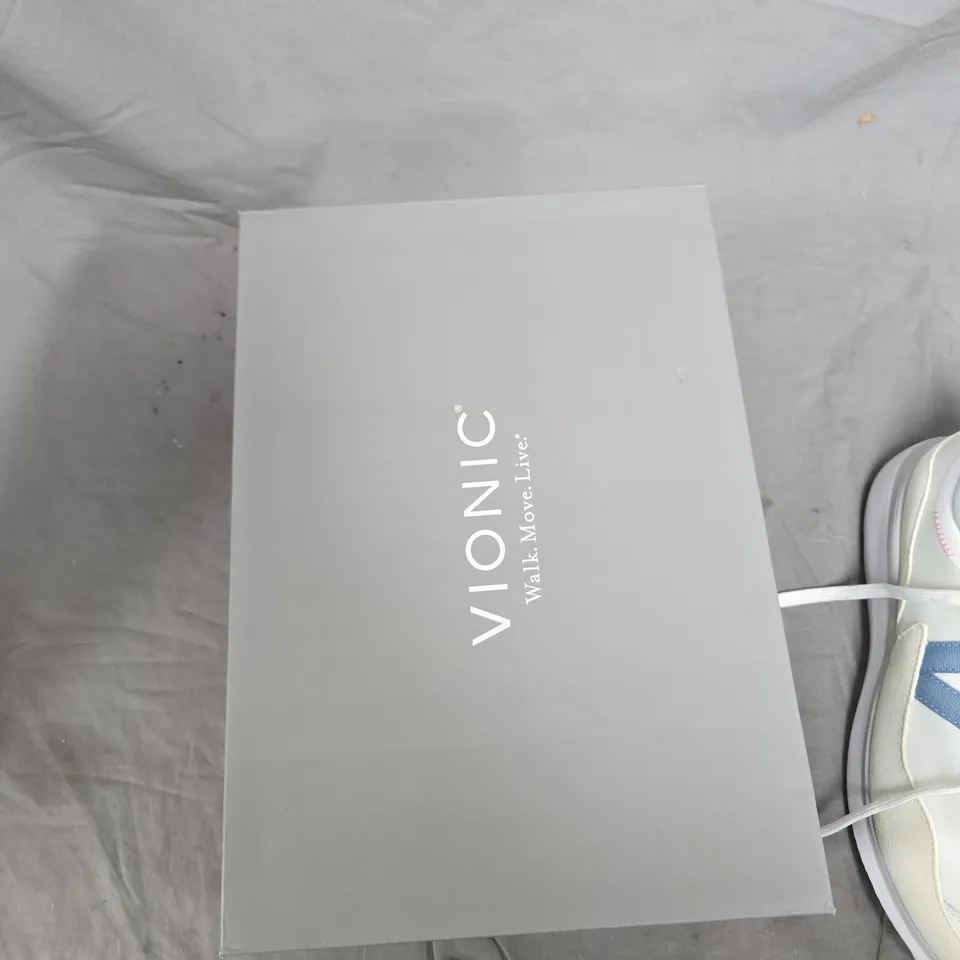 VIONIC WOMEN'S SNEAKERS – WHITE/CREAM WITH BLUE SIDE STRIPE, UK 7 (EU 41)