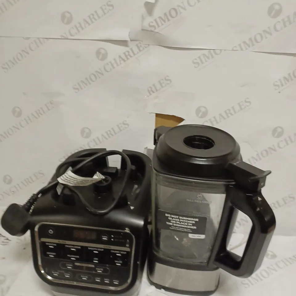 NINJA FOODI BLENDER AND SOUP MAKER
